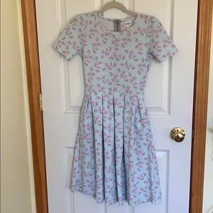 XS LuLaRoe W/ Pockets